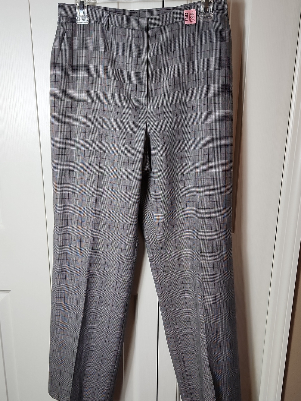 Ann Taylor Gray Plaid Dress Pants with Subtle Windowpane, Size 8P